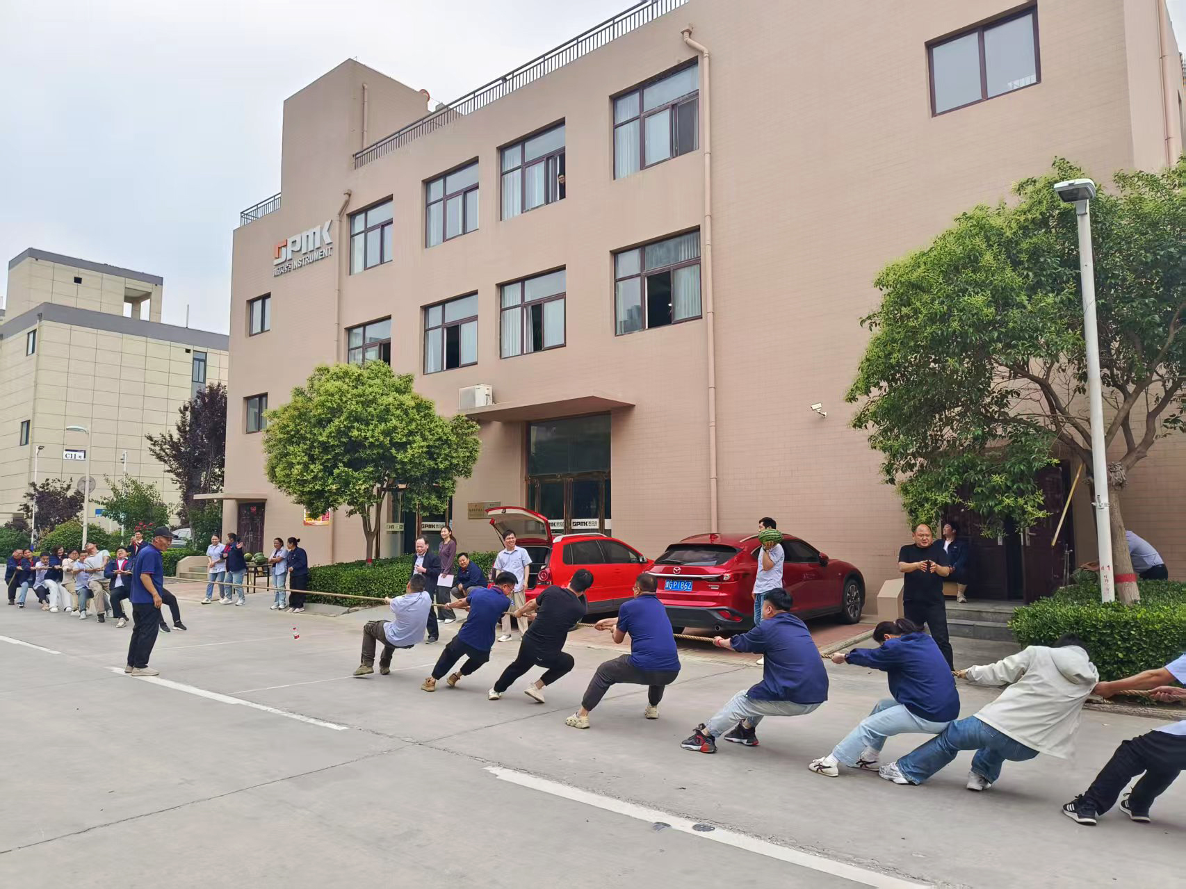 1747980612705352.jpg 1747980612705352.jpg